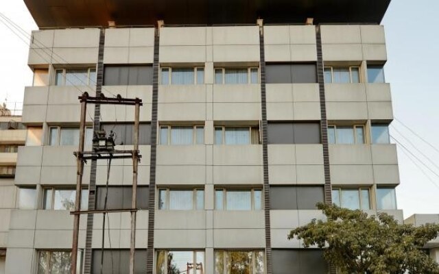 Oyo Rooms Near Gokul Das Hospital
