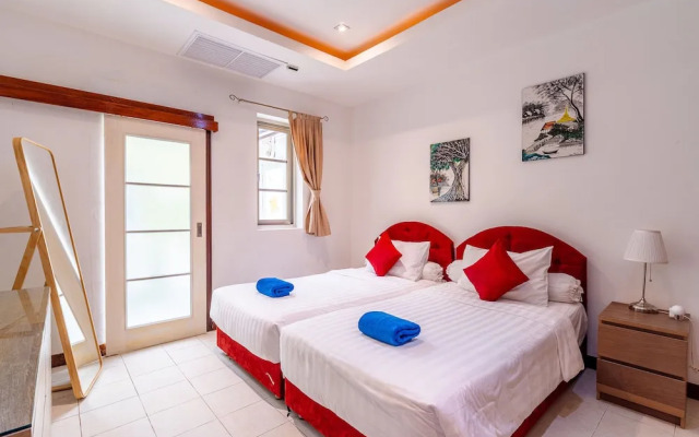 Exotic Pool Villa Solandra in Bangtao