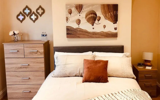 Lux Apartments 3 Bedroom House Eton