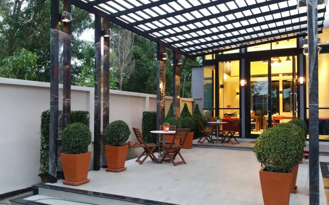 Woodroof Residence Rangsit