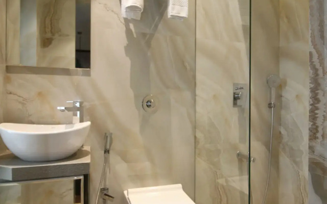 Theory9 Premium Serviced Apartments Khar