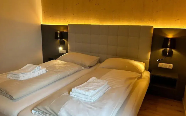 Nice Chalet With Sauna