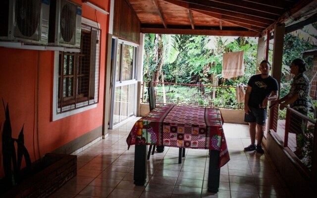 Haus Hostel