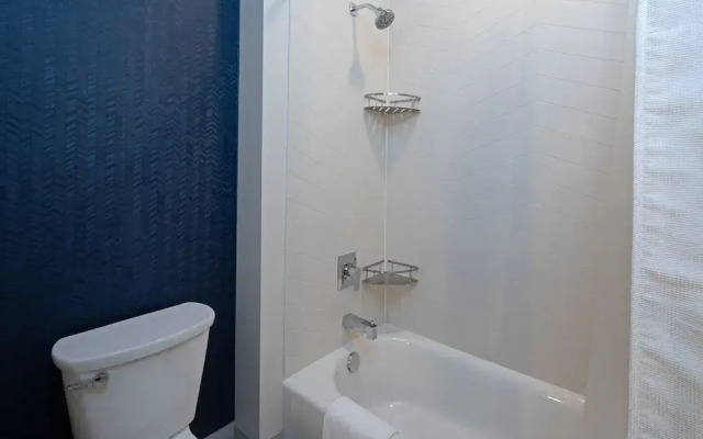 Fairfield by Marriott Inn & Suites Seattle Sea-Tac Airport