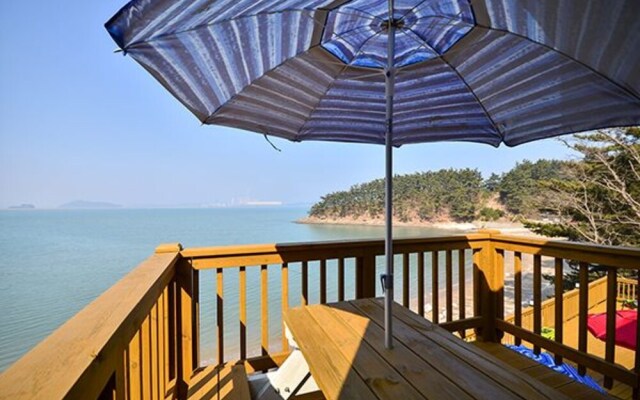 Taean Thedameun Pension