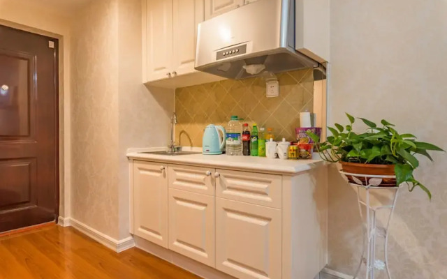 Taishan Shell Apartment