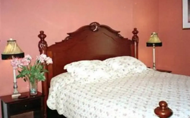 The Continental Inn