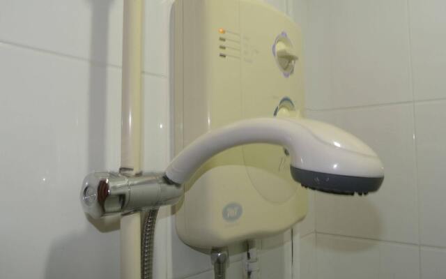 Royal Hostel
