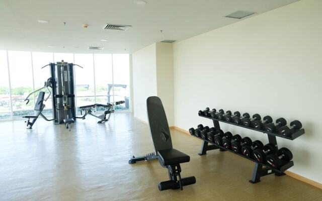 Nice And Comfy Studio Grand Dharmahusada Lagoon Apartment