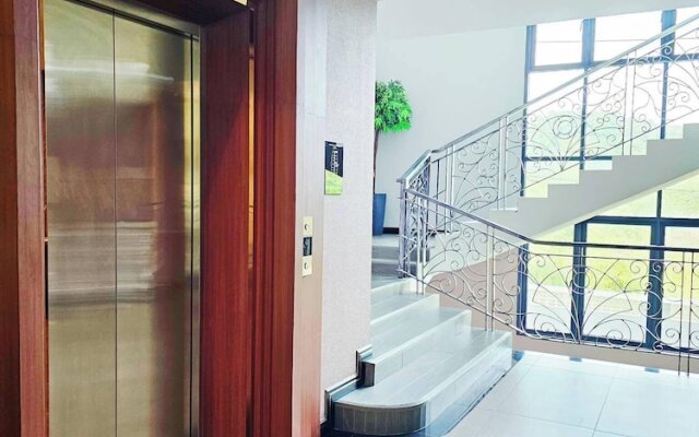 Grand Lord Hotel& Residence