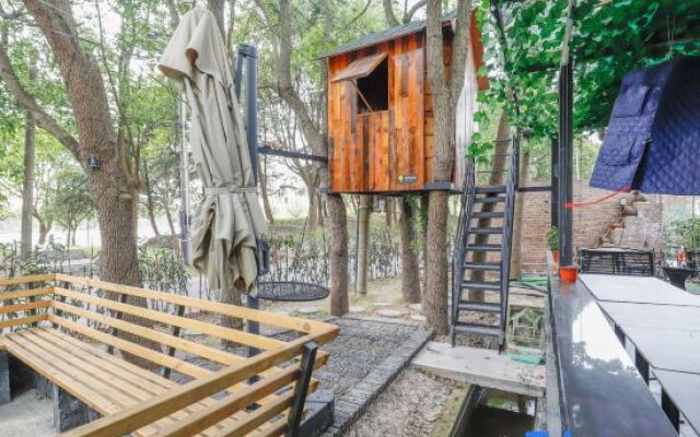 Zhoumo Homestay