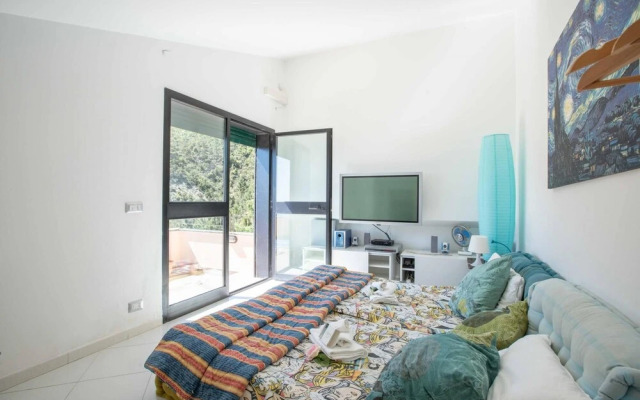 Casa Alice With Shared Pool sea View