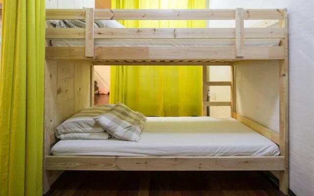 Jagoga Guest House - Hostel