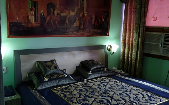 Hotel Kapoor Palace