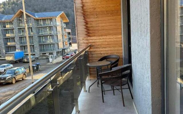 crystal loft N207