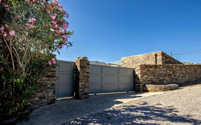 M. Houses 5