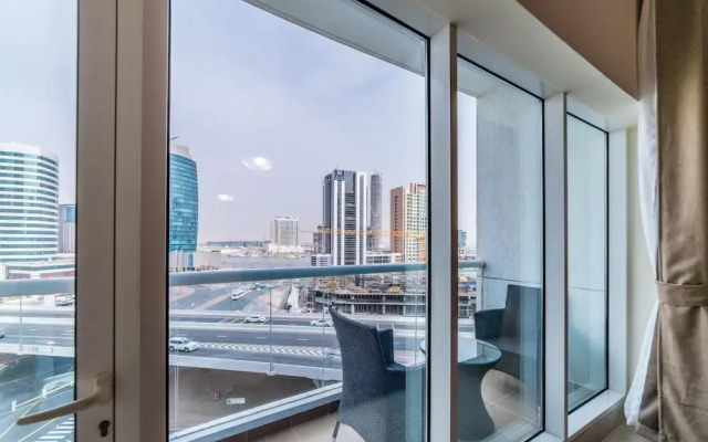 Vacation bay Burj Al Noujum Tower