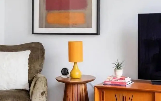 St Stephen's Gardens Viii by Onefinestay