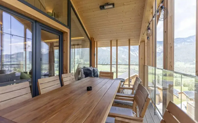 Majestic Chalet With Pool and Sauna