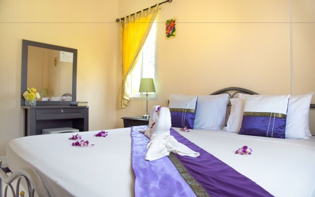 Nopparat Private Pool Villas