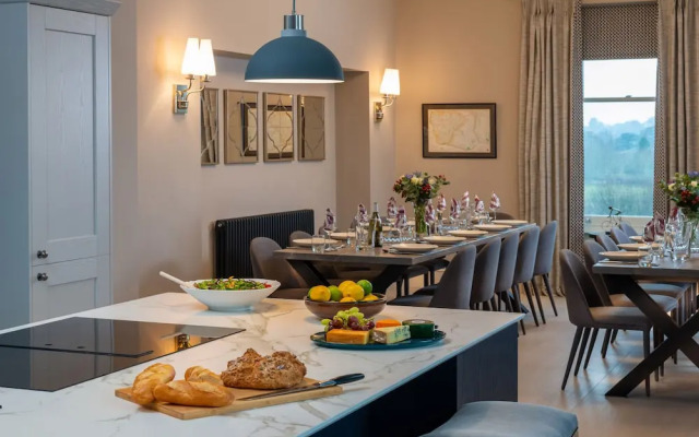 Oakdene Country House