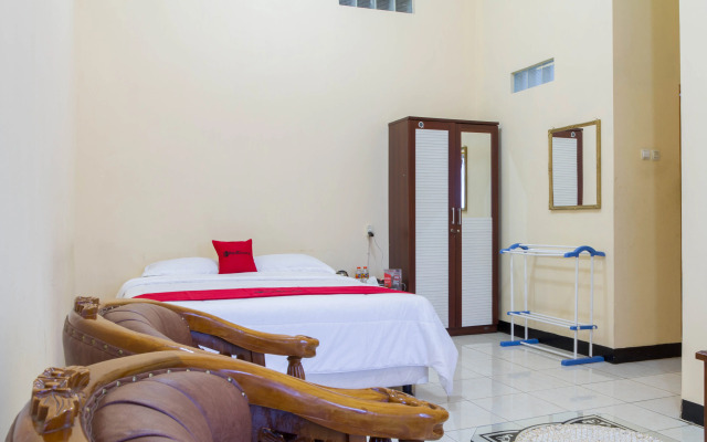 RedDoorz @ Pataruman Garut