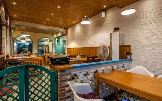 Nayinian Xiaoyuan Boutique Hotel