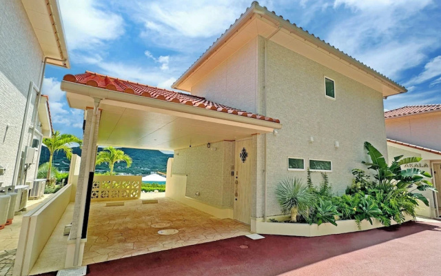 Resort Villa KAPUKA SESOKOJIMA — 3-star hotel in Motobu