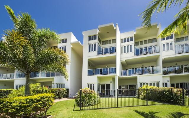 Beachside Apartment 14