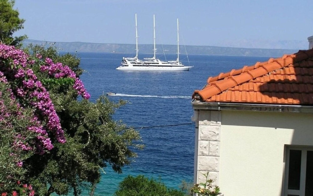 Dijana - 20m From the sea - A3 Mirela