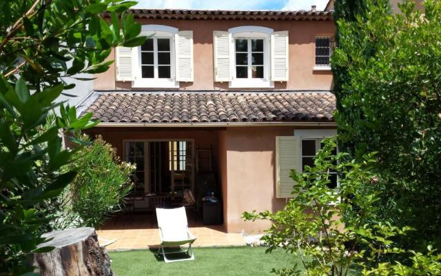 PROVENÇAL HOUSE IN FAYENCE with POOL & INDOOR SPA
