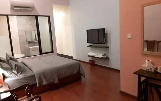 De Benz Inn
