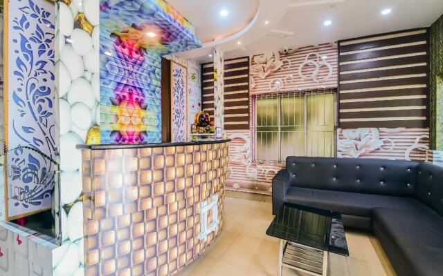 SPOT ON 63771 Hotel Puri Dham