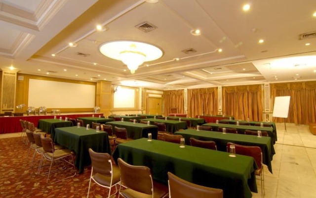 Hotel Chanakya