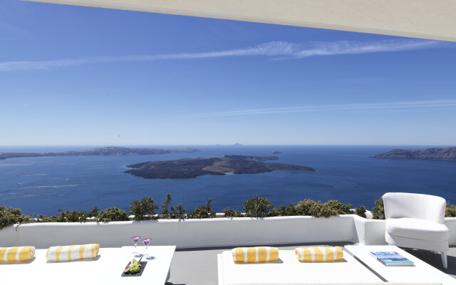 Katikies Chromata Santorini - The Leading Hotels of the World