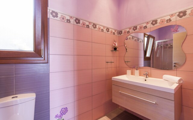 Loukia Luxury Apartments