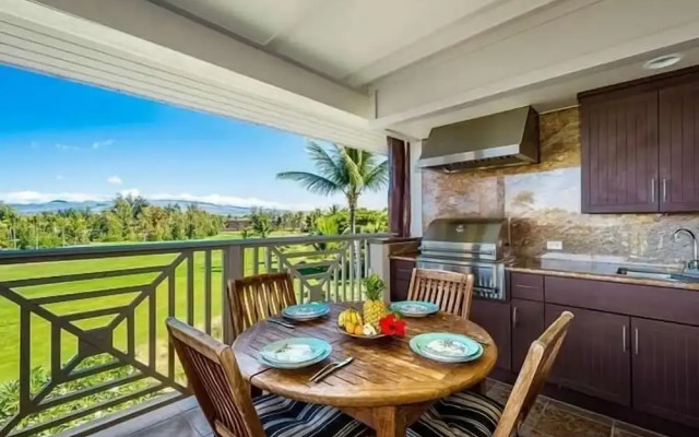 Waikoloa Beach S J32 2 Bedroom Condo by RedAwning