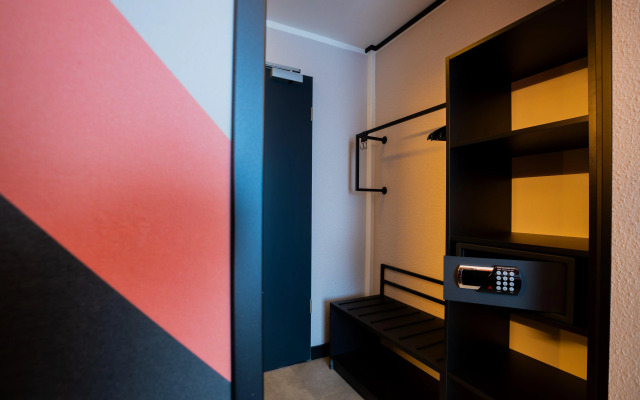 Holiday Inn - The Niu, Blade Solingen