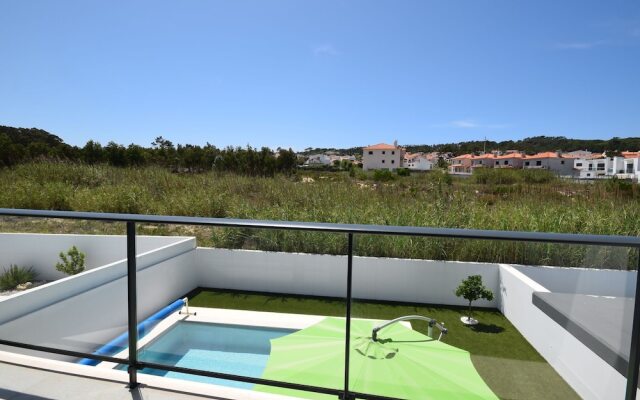 Gorgeous Villa in Salir do Porto With Private Swimming Pool