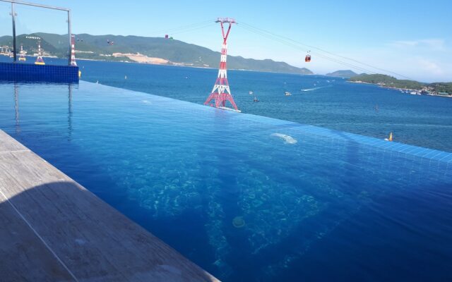 Nha Trang Harbor Apartments & Hotel