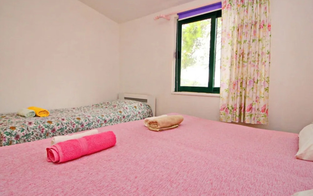 Apartments Sunset - One Bedroom Apartment With Terrace and Sea View