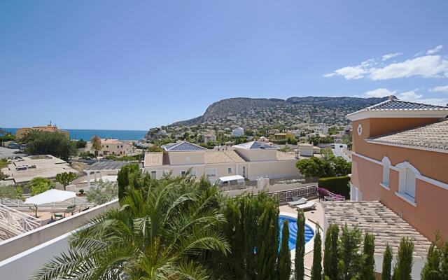 Bungalow - 3 Bedrooms with Pool and WiFi - 104999