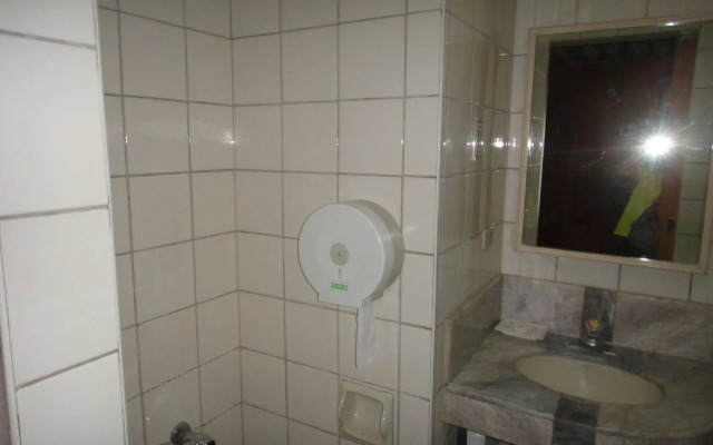 Holiday Plaza Hotel - Cebu