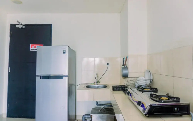 Fancy And Nice 1Br At Paramount Skyline Apartment