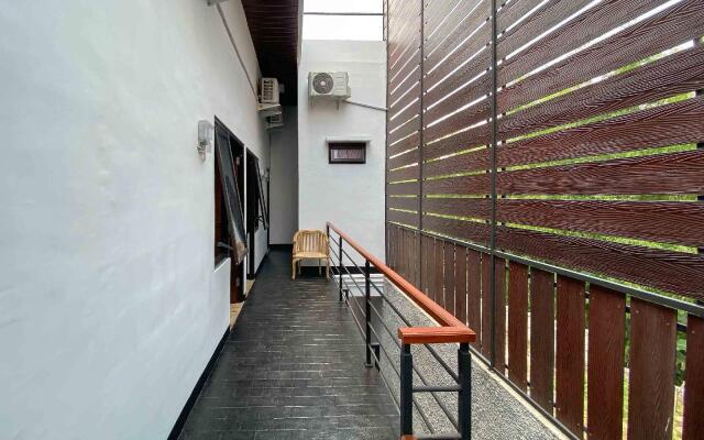 RedDoorz Syariah @ Jalan Saxophone Malang