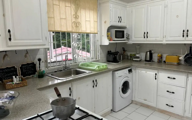 Tropical Paradise Retreat in Soufriere