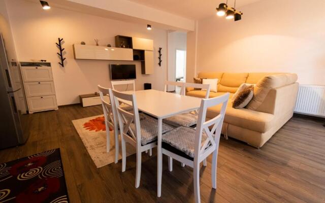 The Nook Apartment - only 15 mins to Poiana Brasov