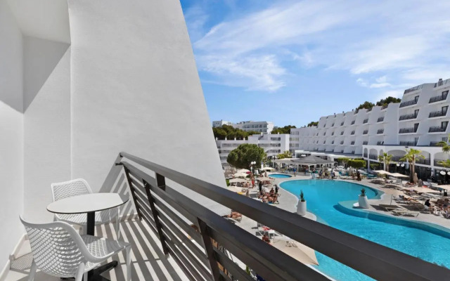 Palmanova Suites by TRH