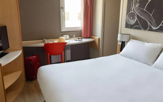 ibis Narbonne