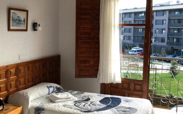 Hostal Paratene